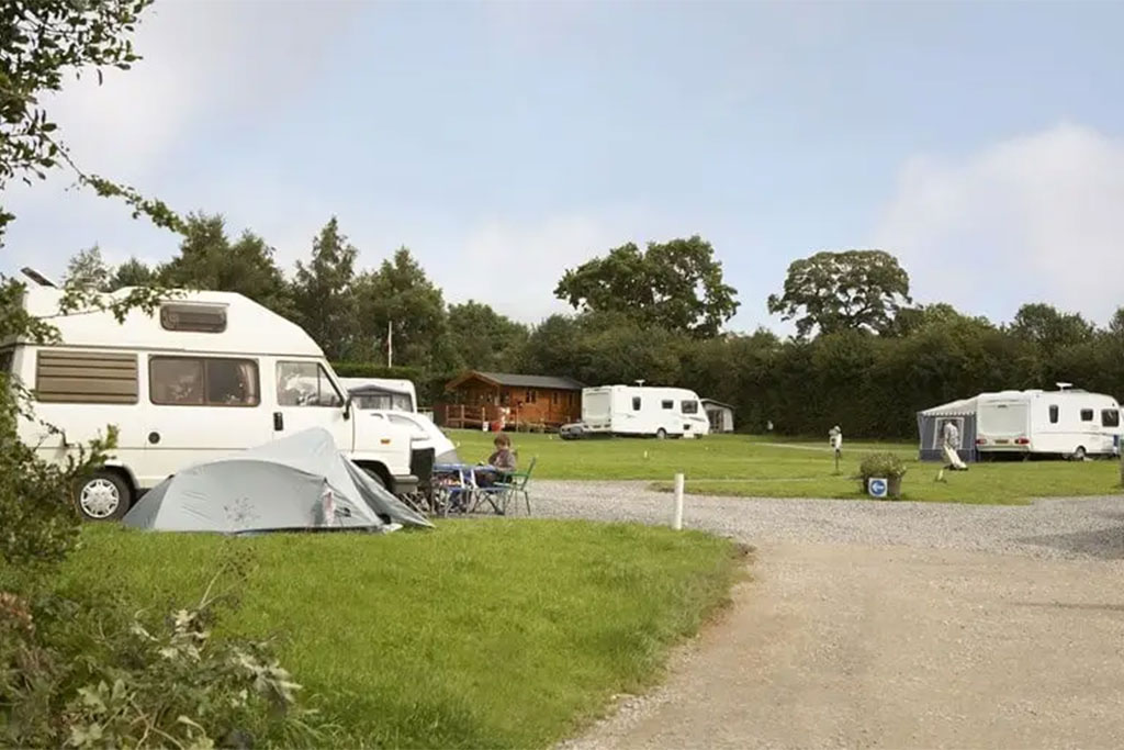 camping