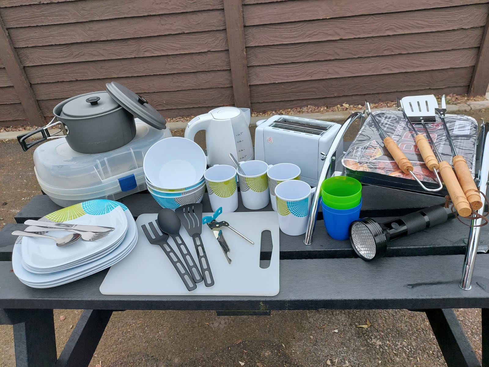 Glamping Holidays at Stratford Parks by the River Avon - Glamping Pack