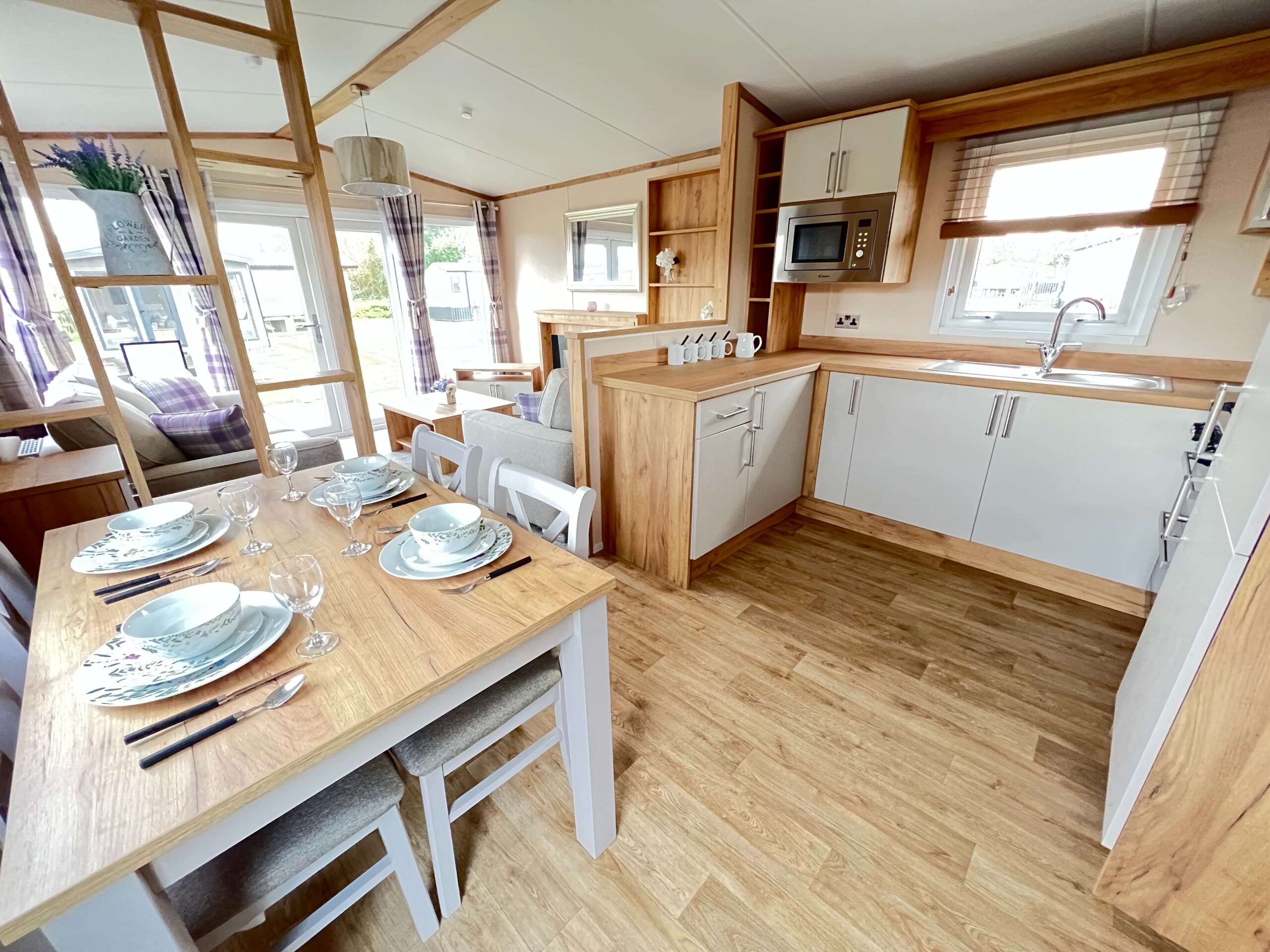 Regal Hemsworth Kitchen