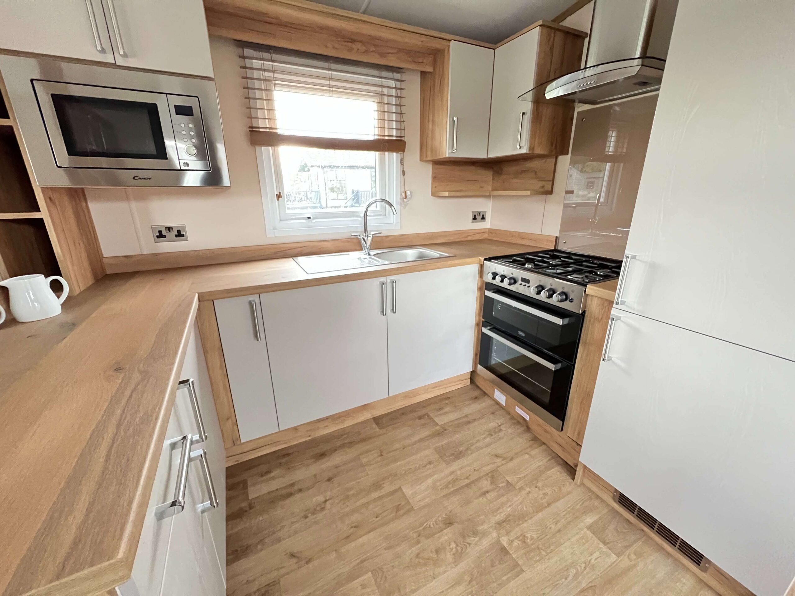 Regal Hemsworth Kitchen