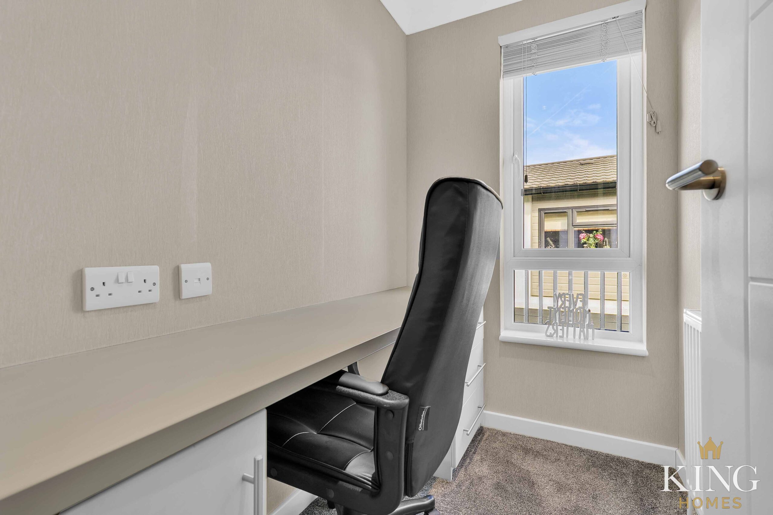 Omar Image Study Room